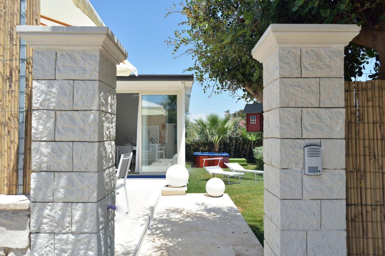 Ferienwohnung Casa Con Accesso Al Mare Santa Maria Del Focallo Exterior foto