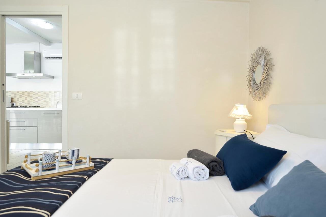 Ferienwohnung Casa Con Accesso Al Mare Santa Maria Del Focallo Exterior foto